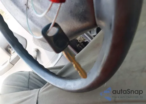 1993 Ford Ranger z USA, uszkodzony, nr VIN 1FTCR10A0PUD15269